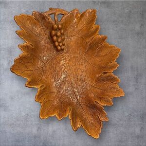 Vintage 1950’s Faux Wood Grape Leaf Tray nut candy